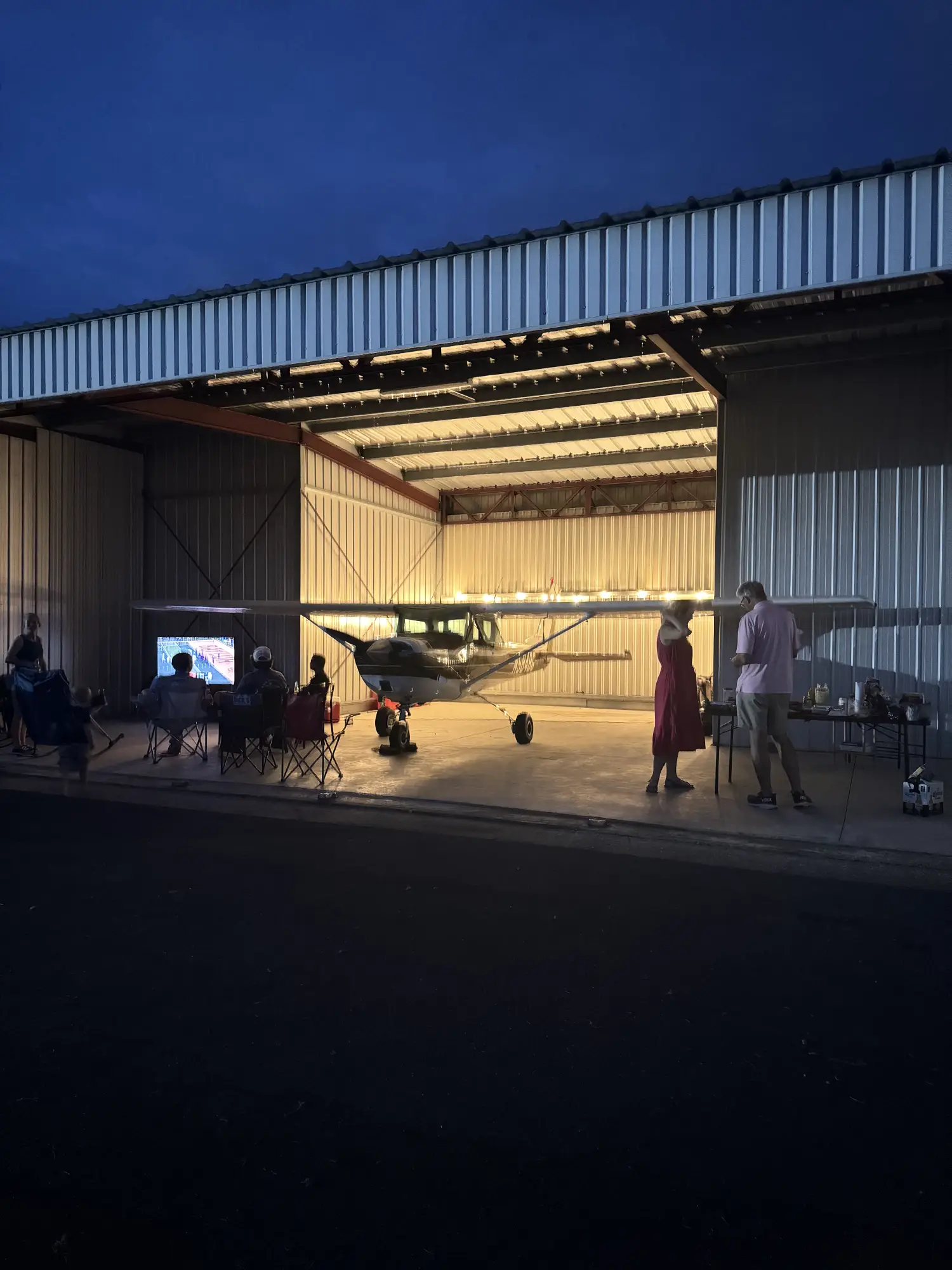 761B6AC1-F40A-4FA4-9004-6540A66FCAA9